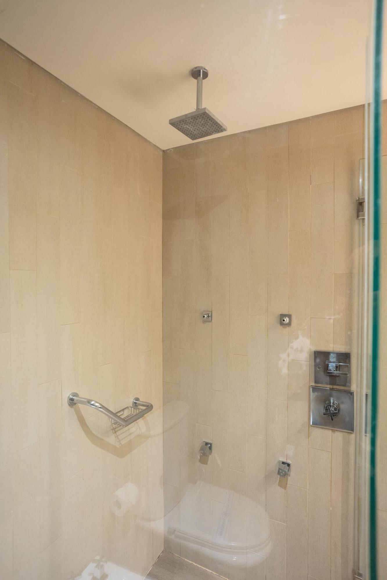 Hotel Bariloche Suites 外观 照片